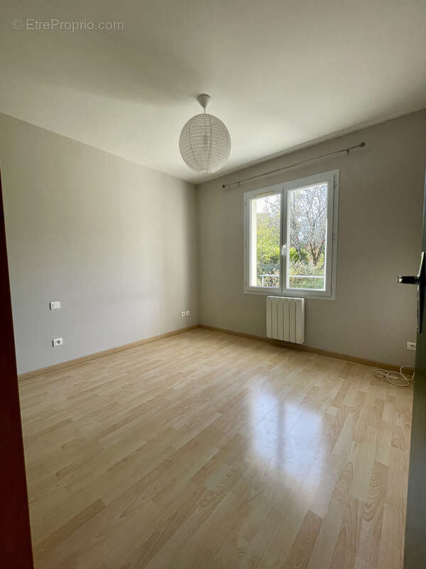 Maison à SAINT-SAVINIEN