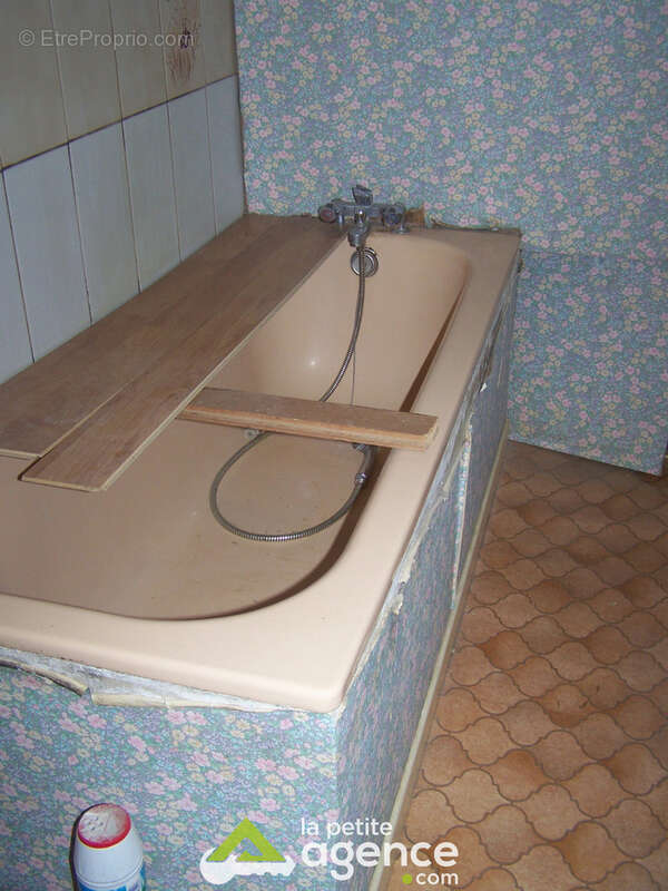 Maison à LA SOUTERRAINE