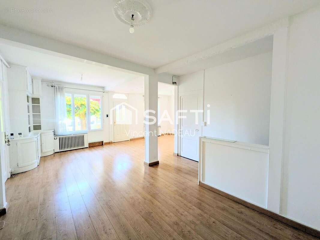 Photo 4 - Maison à SAINT-YRIEIX-SUR-CHARENTE