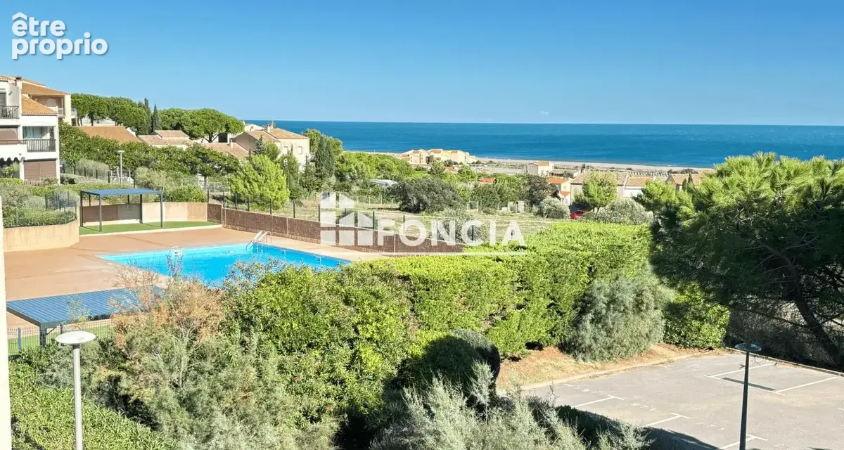 SAINT PIERRE LA MER : Magnifique T2 duplex, Balcon avec vue mer et sa place de parking privative - photo 11