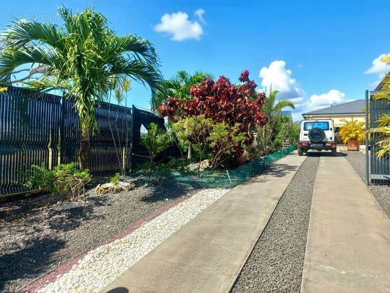 Maison à SAINTE-ANNE