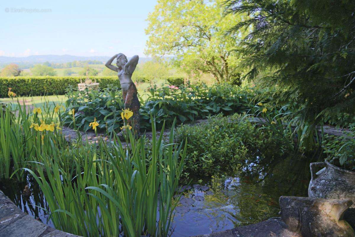 Maison à SAINT-DIDIER-SUR-ARROUX