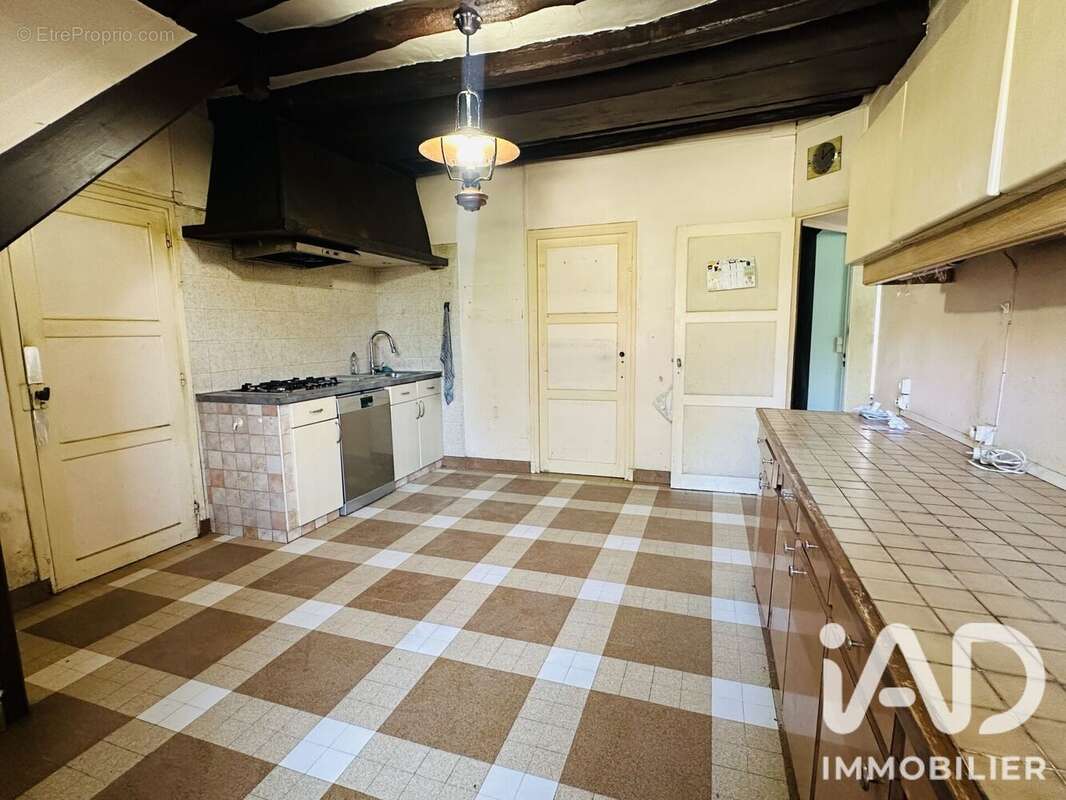 Maison 140 m² à Coutevroult  - photo 4