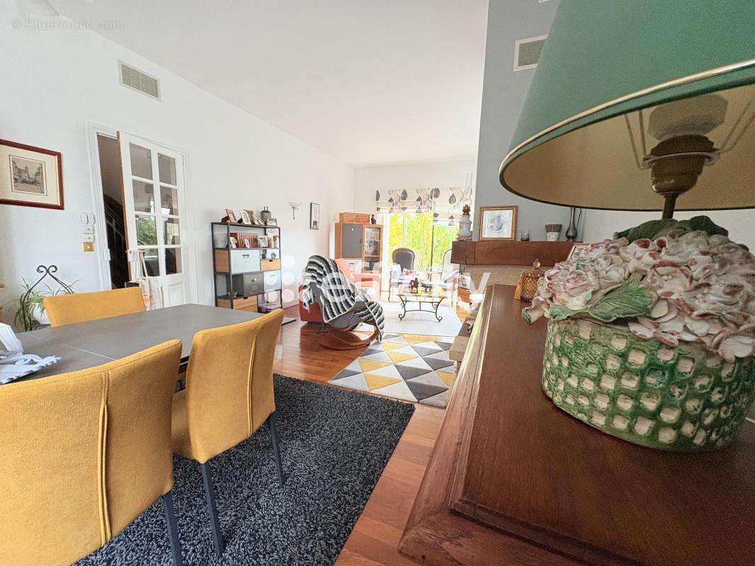 Maison à BEINE-NAUROY