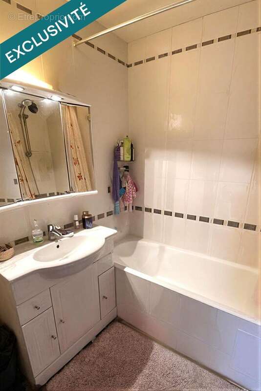 Appartement 72 m² à Colombes  - photo 7