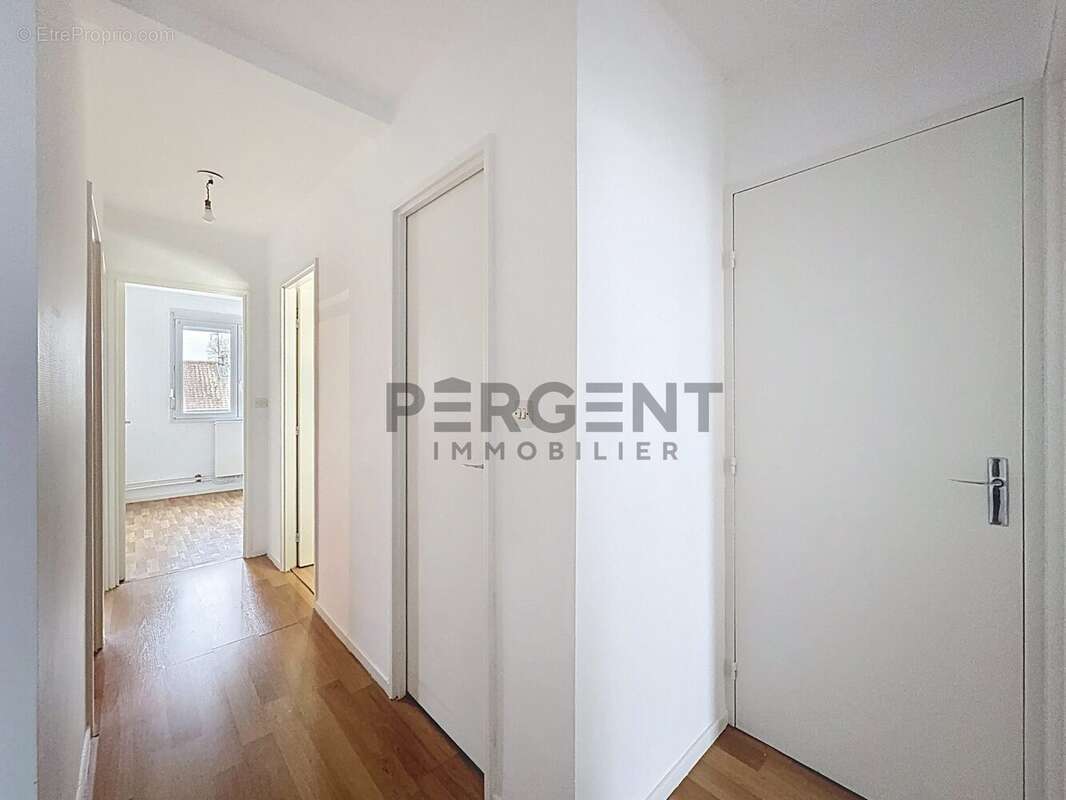 Appartement à CHARLEVILLE-MEZIERES