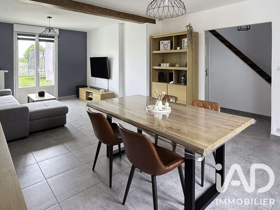 Maison 95 m² à Epineuse  - photo 9