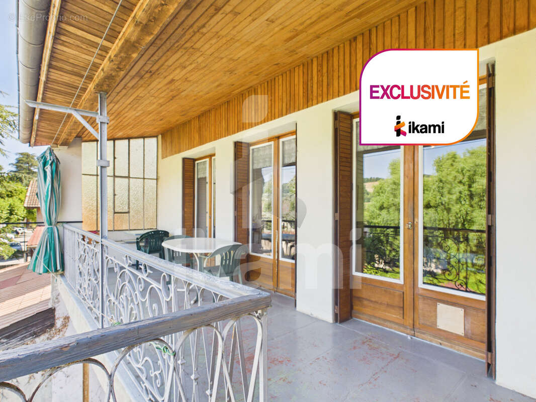 Immeuble mixte à fort potentiel avec commerce loué, deux appartements et jardin - photo 9