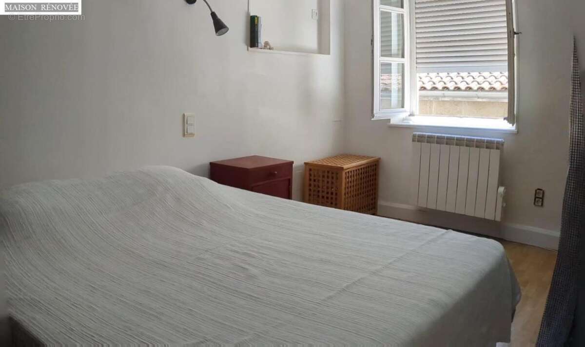 Ensemble immobilier/ 2 maisons,1 appartement en ville - photo 9