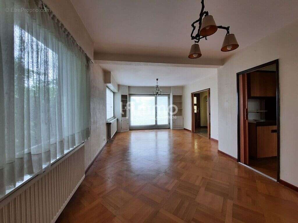 Maison de plain-pied avec terrain constructible sur 8,64 ares - photo 5