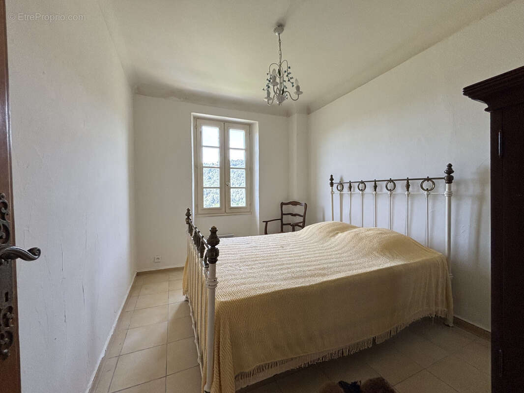 Maison à DRAP