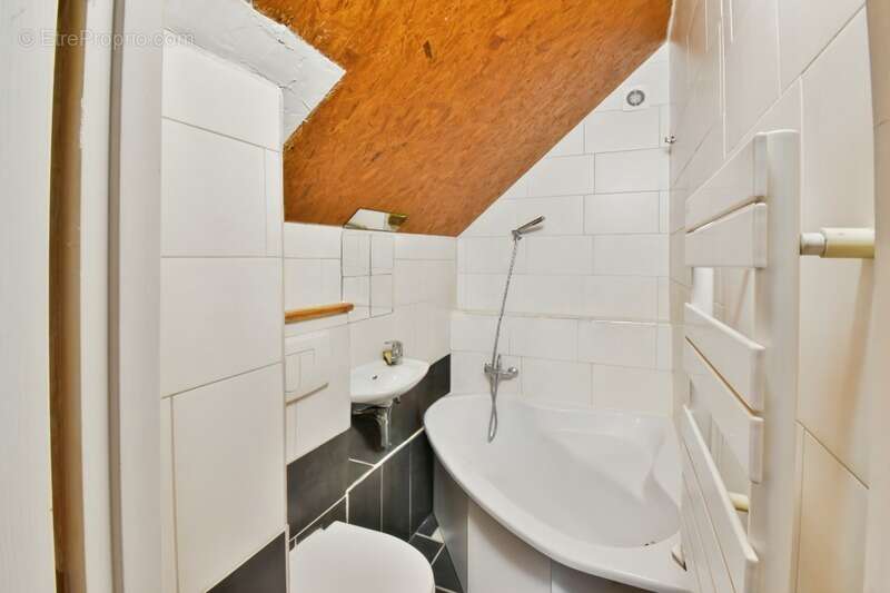 Maison à BALLAINVILLIERS