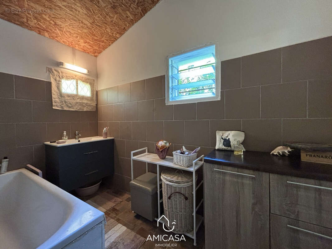 Sainte rose - charmante villa t3 - photo 9