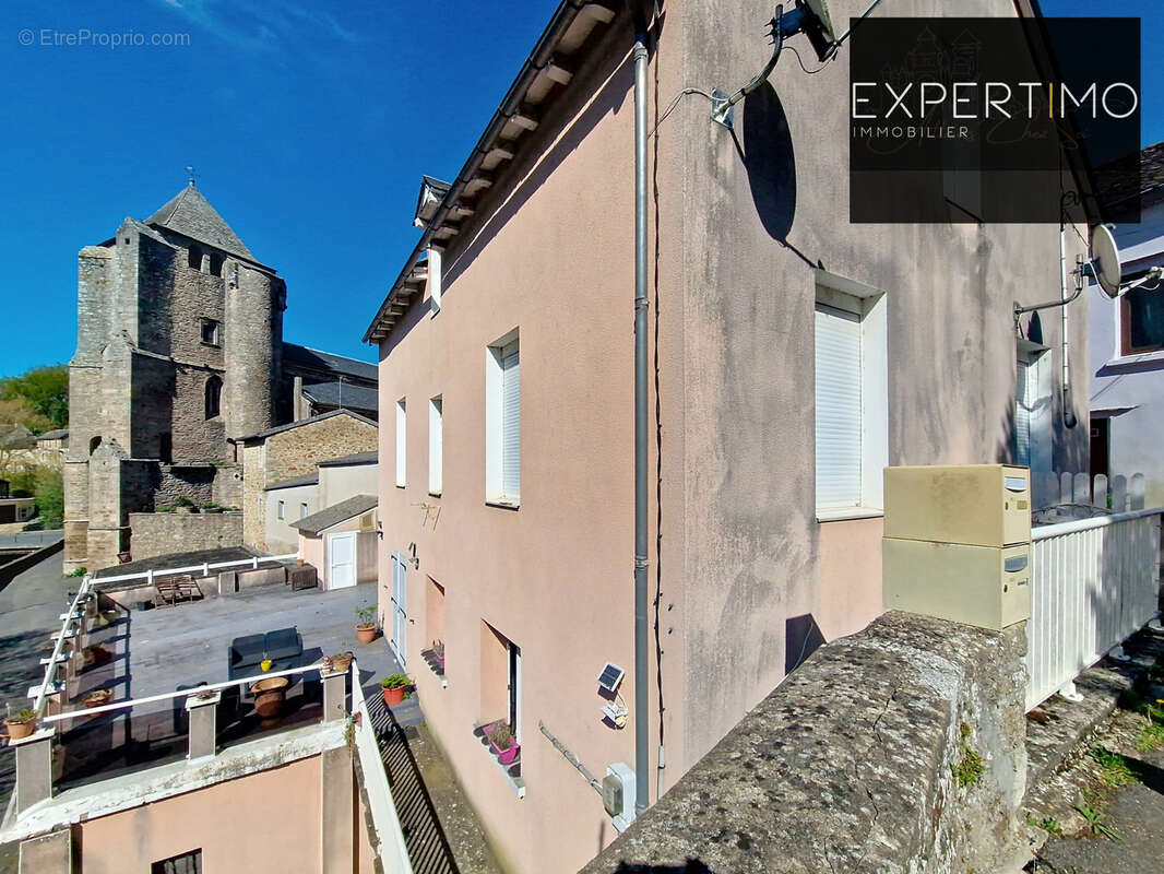 Maison à CASSAGNES-BEGONHES