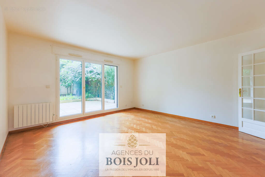 Appartement à ISSY-LES-MOULINEAUX