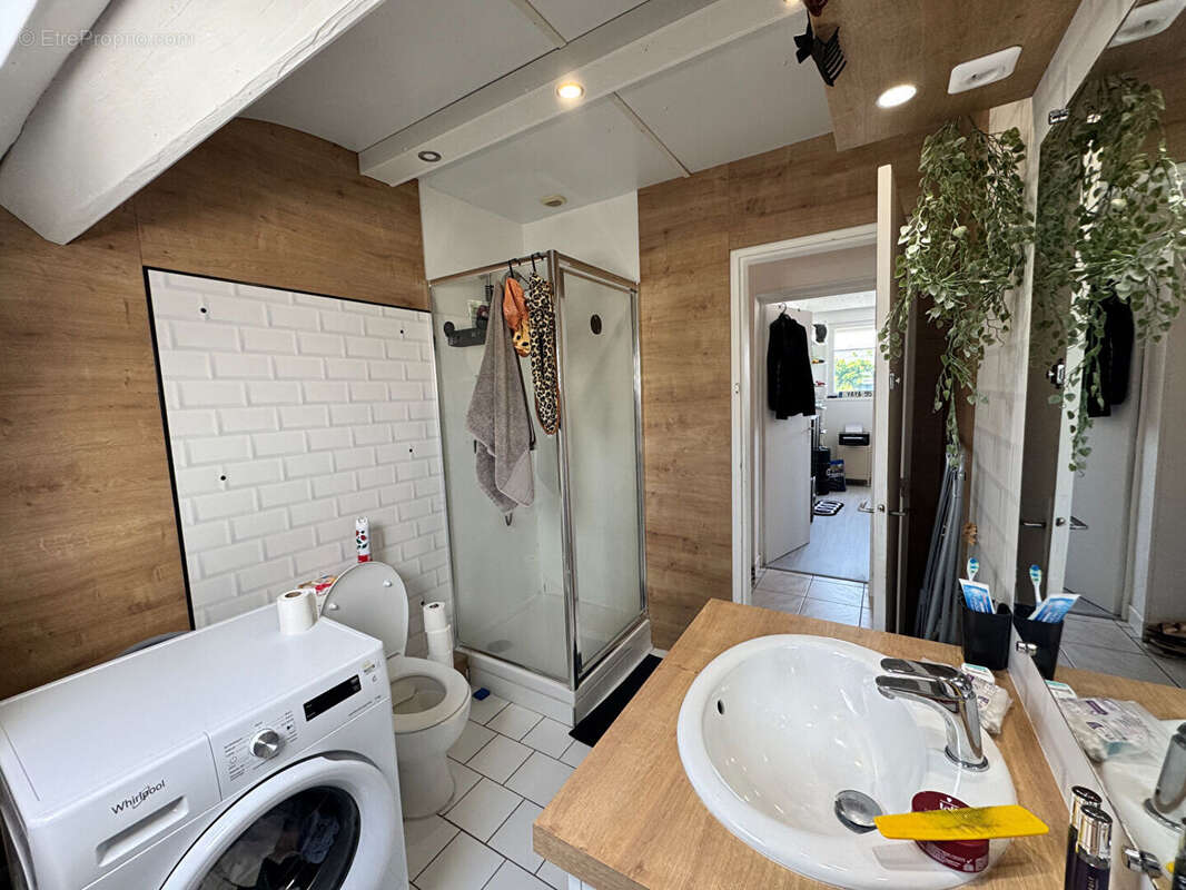 Vente d'un appartement 3 pièces à AGNEAUX - photo 12