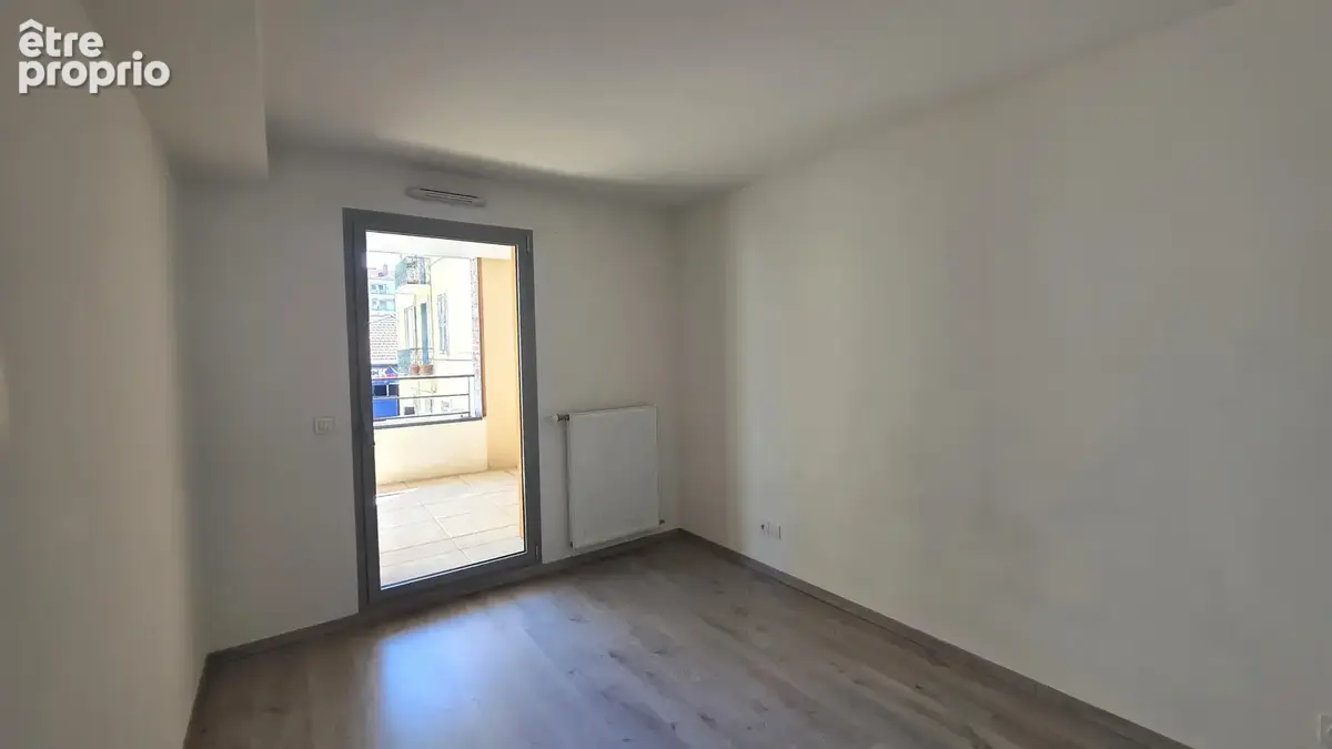 Secteur Gare Appartement de type 2 avec balcon - photo 6