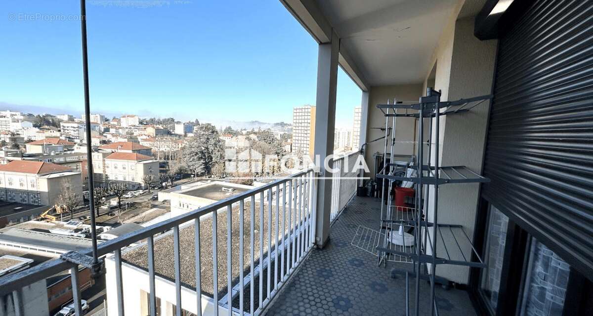 Appartement à SAINT-ETIENNE