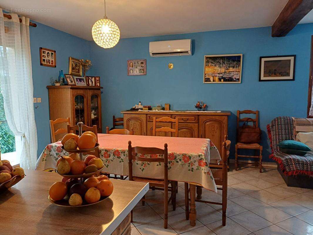 Maison à LACROIX-SAINT-OUEN