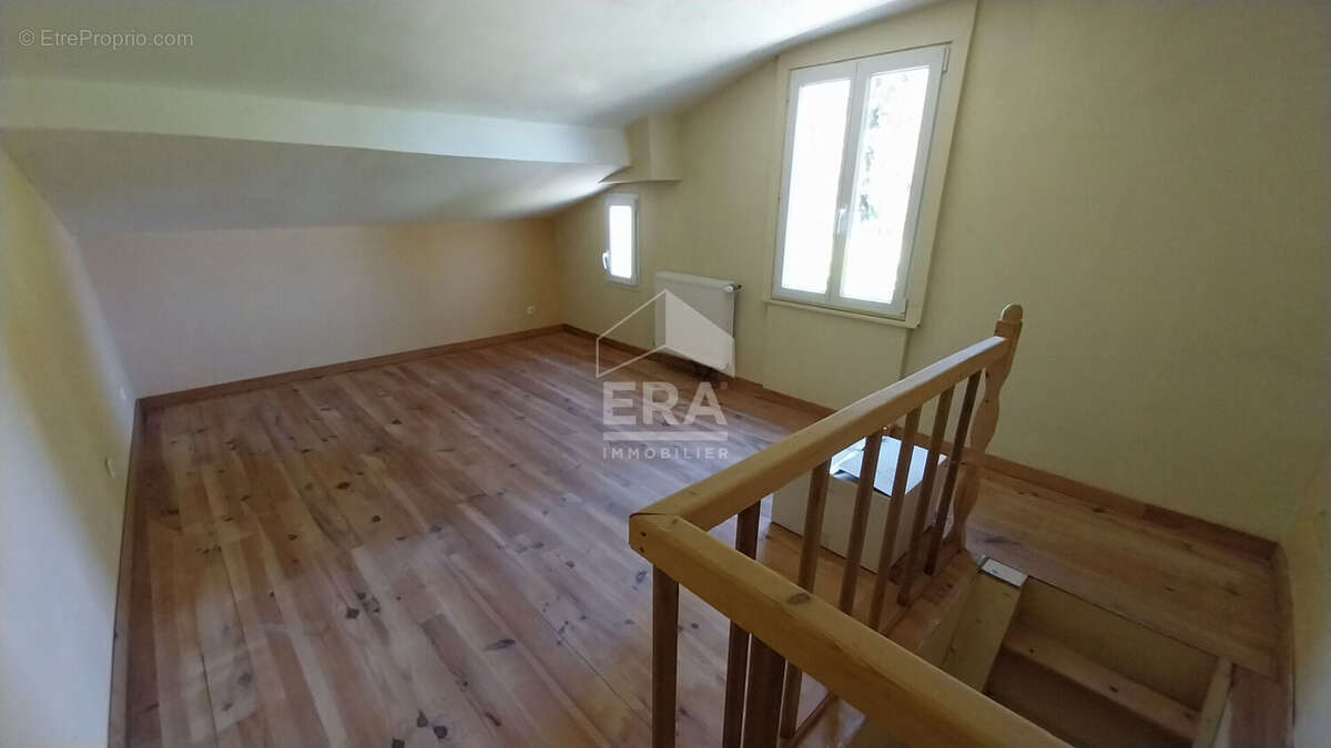 Maison à PINEUILH