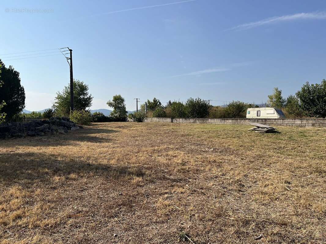 Terrain à VIDAUBAN