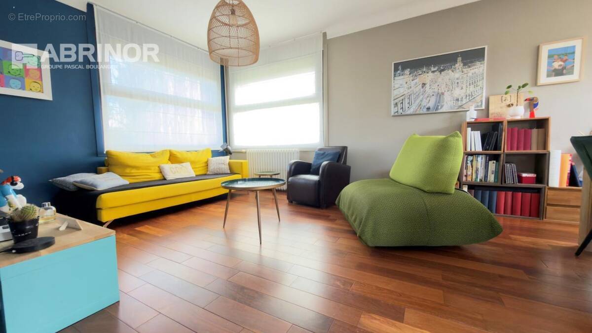 Maison à ENNETIERES-EN-WEPPES