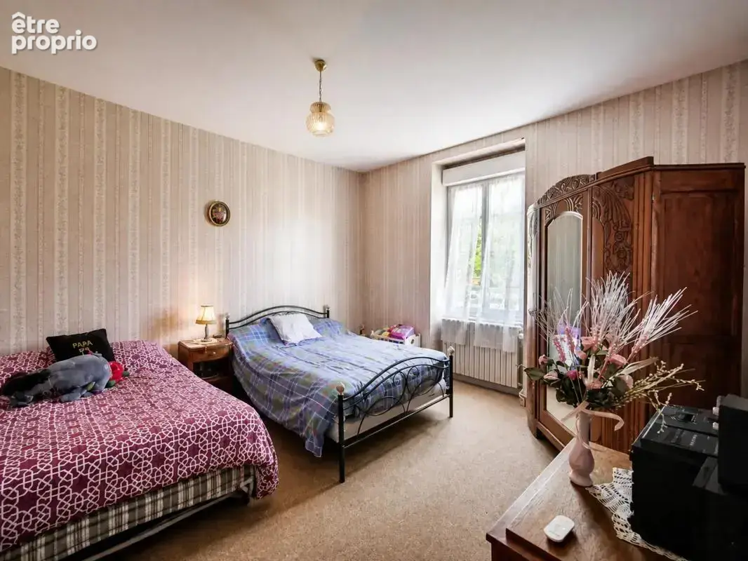 Maison Bourgeoise de 8 pièces de 185 m² à Châteaumeillant - photo 12