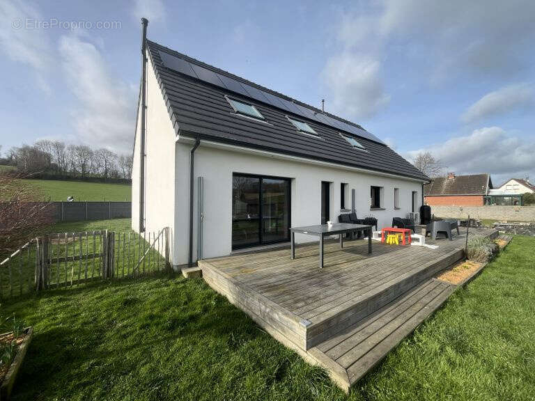 Maison à BUIRE-AU-BOIS