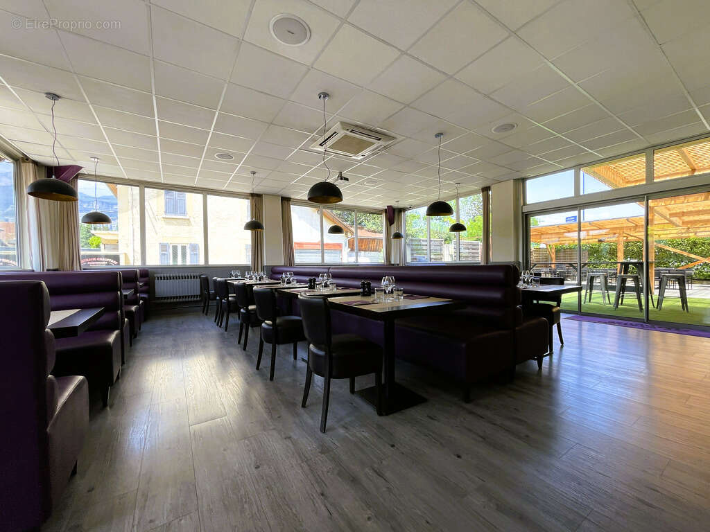 Maison avec partie commerciale - photo 7
