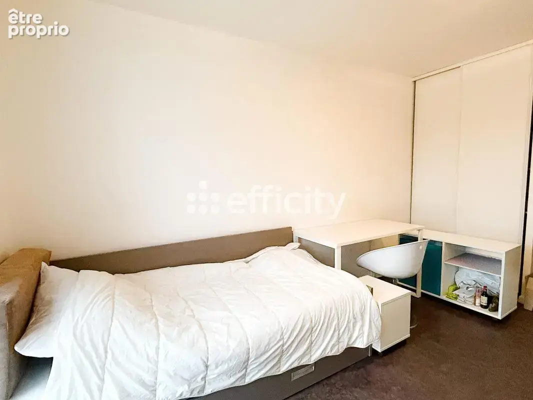Appartement 3 pièces 50 m² à vendre à Lille (59800) - photo 3