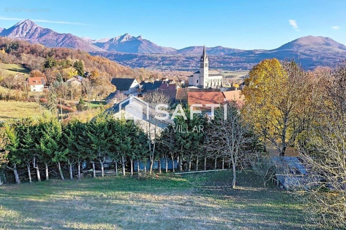 Photo 1 - Terrain à SAINT-JULIEN-EN-CHAMPSAUR