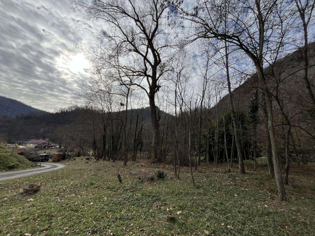 Terrain à MERCUS-GARRABET