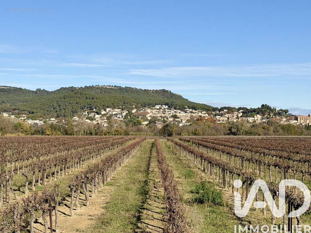 Photo 9 - Terrain à LAUDUN-L'ARDOISE