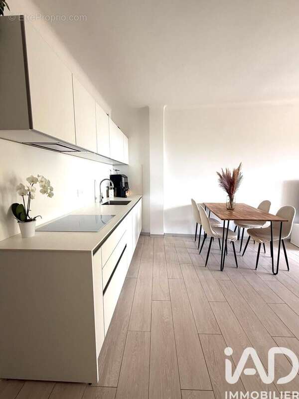 Photo 7 - Appartement à ROQUEBRUNE-CAP-MARTIN