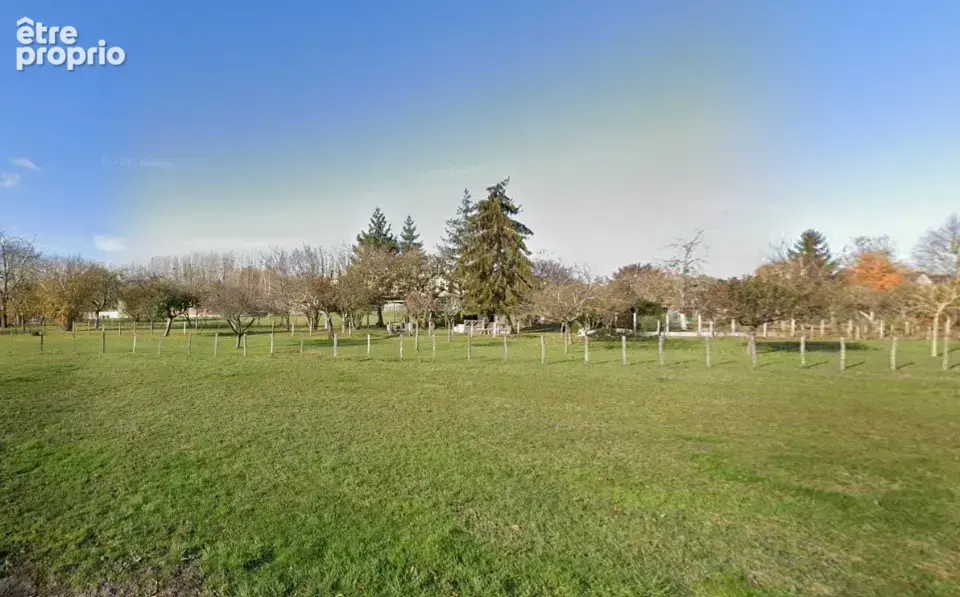 Terrain 684 m² à La Croix-En-Touraine  - photo 1