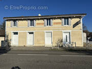 Appartement à VIRAZEIL