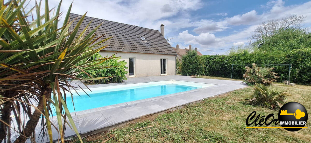 Maison à ESBARRES