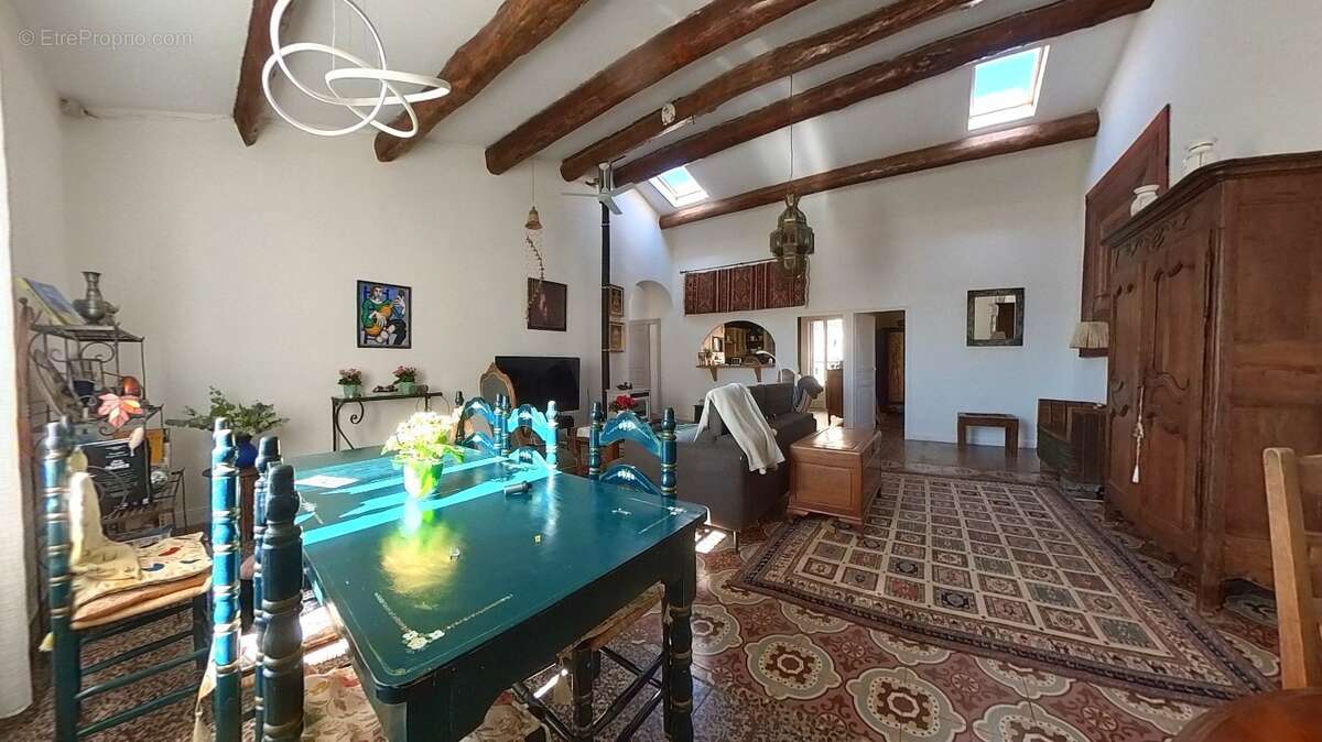 Maison à NEZIGNAN-L&#039;EVEQUE