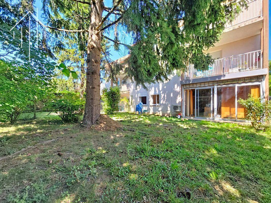 Appartement à SAINT-CYR-SUR-LOIRE