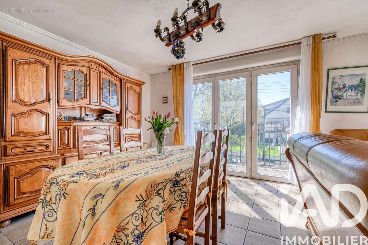 Photo 7 - Maison à VAUJOURS
