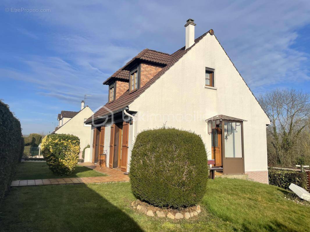 Maison à BEAUVAIS