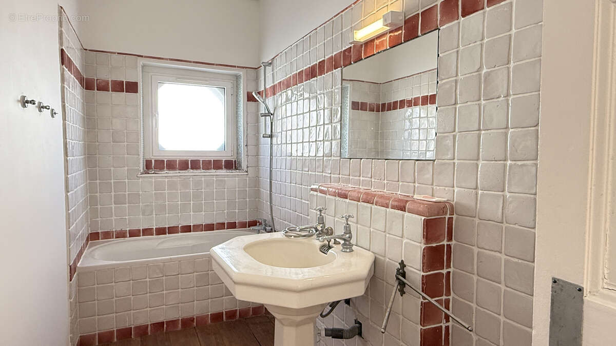 Appartement T4 lumineux centre-ville Clermont-Ferrand - photo 10