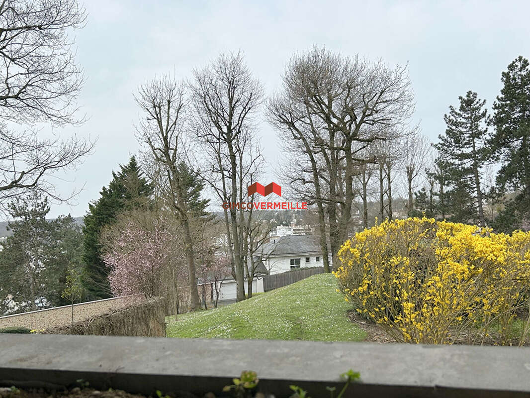 Appartement à GARCHES