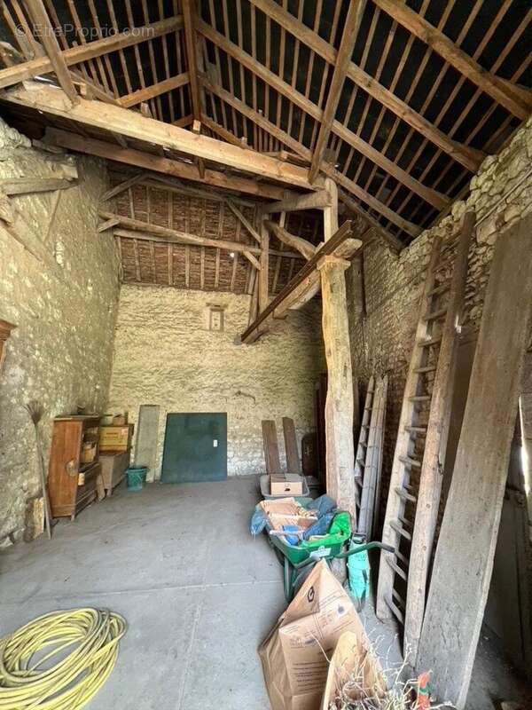 Photo 8 - Maison à DANGE-SAINT-ROMAIN