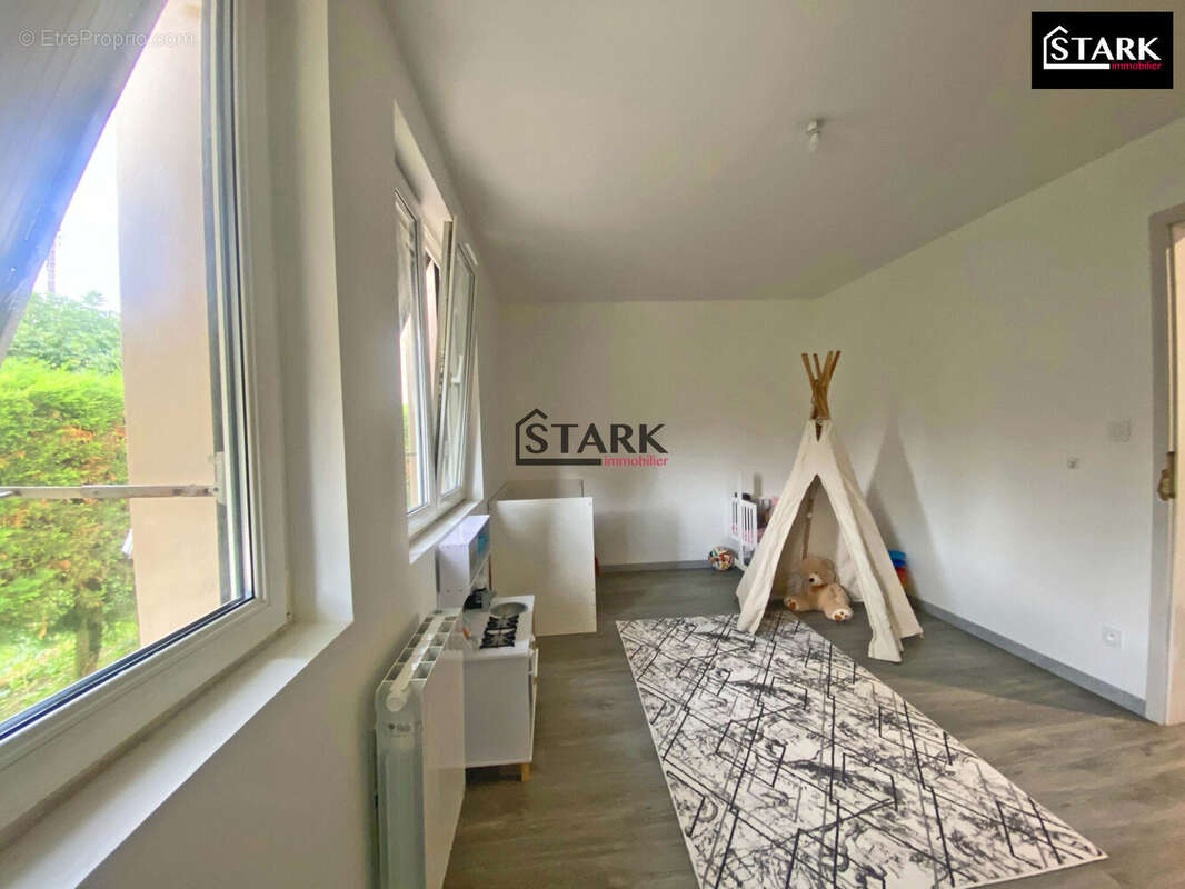 Appartement à BAVILLIERS