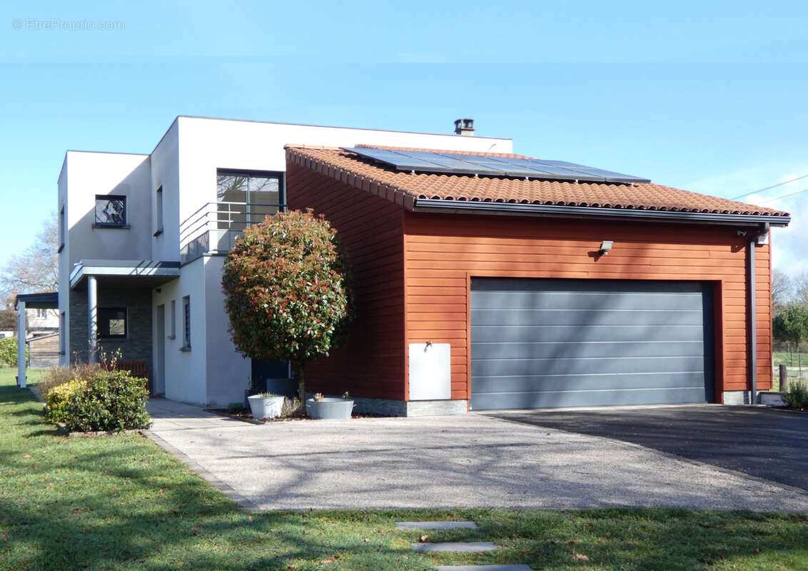 Maison à LEZOUX
