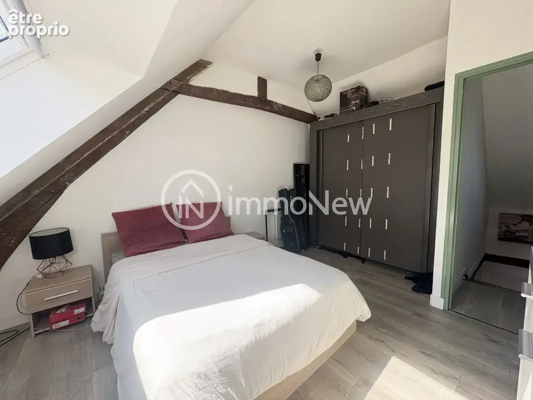 Maison avec garage /VILLEDIEU-LES-POÊLES/Centre ville - photo 3