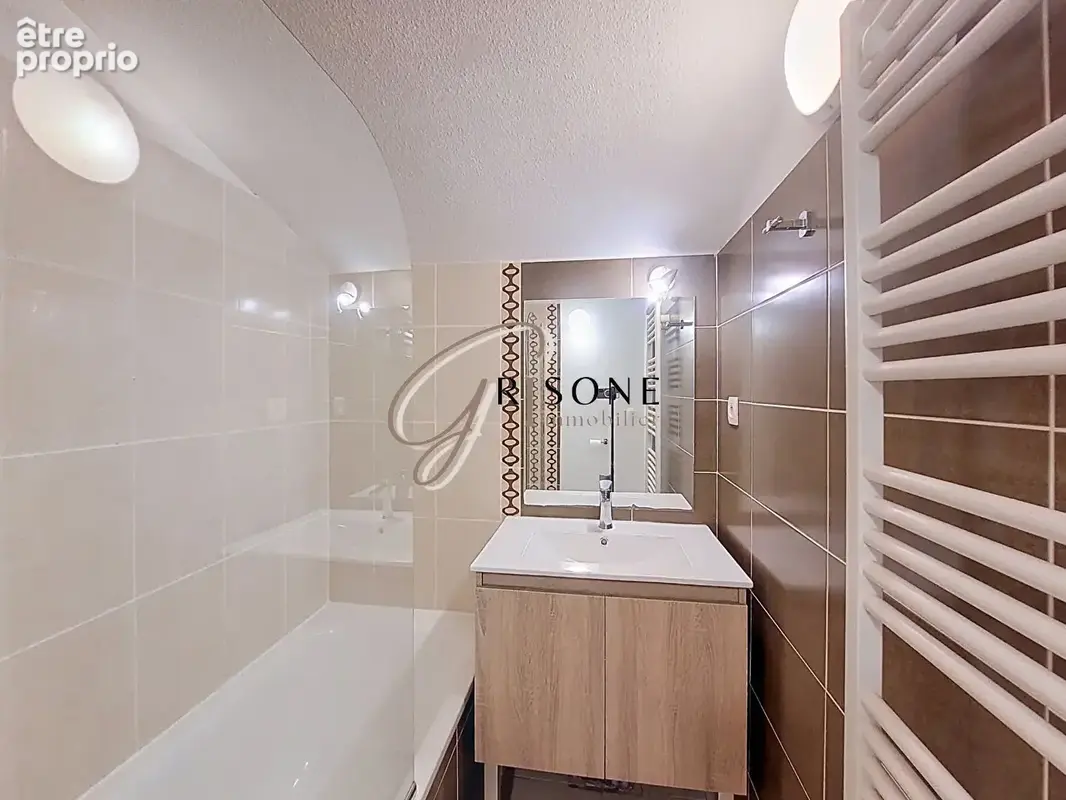 Le Brusc - Appartement T3 avec piscine à Six-Fours les Plages - photo 5