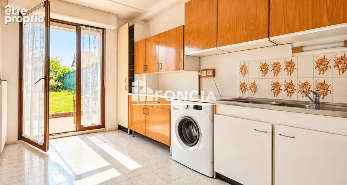Noiseau • Maison de construction traditionnelle • 131 m² au sol sur parcelle de 450 m² - photo 13