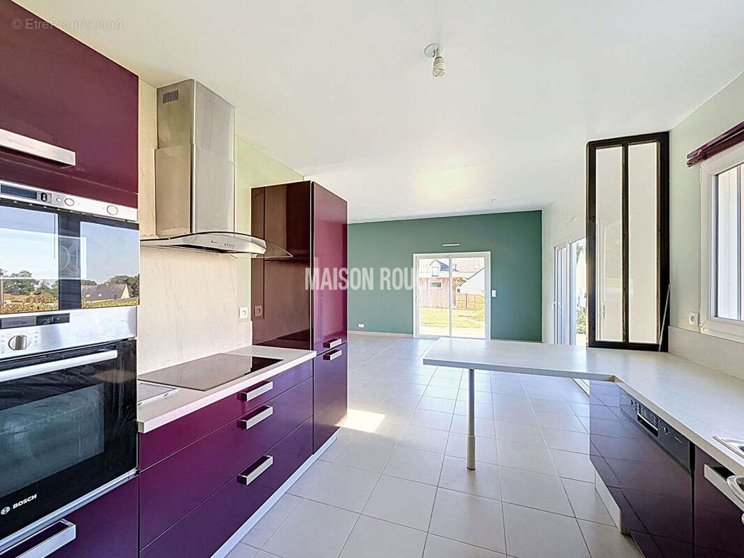 Maison de plain-pied avec quatre chambres et jardin - photo 2